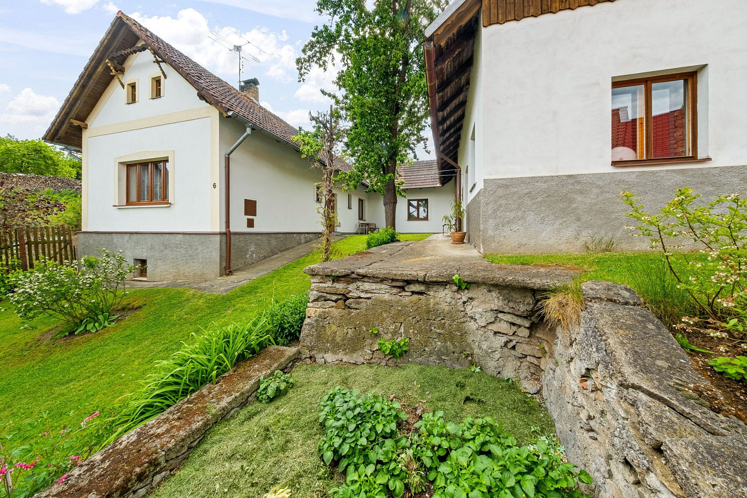 Prodej domu 92 m² s pozemkem 842 m² — photo 3