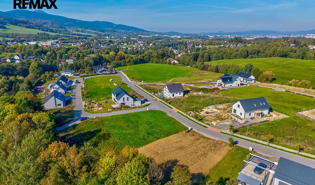 Prodej stavebního pozemku 1 000 m², Dlouhý Most – náhled fotky 9