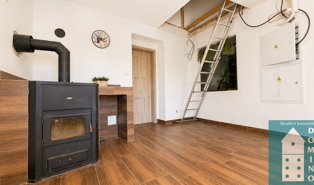Prodej domu 241 m² s pozemkem 341 m², Halenkovice – náhled fotky 33