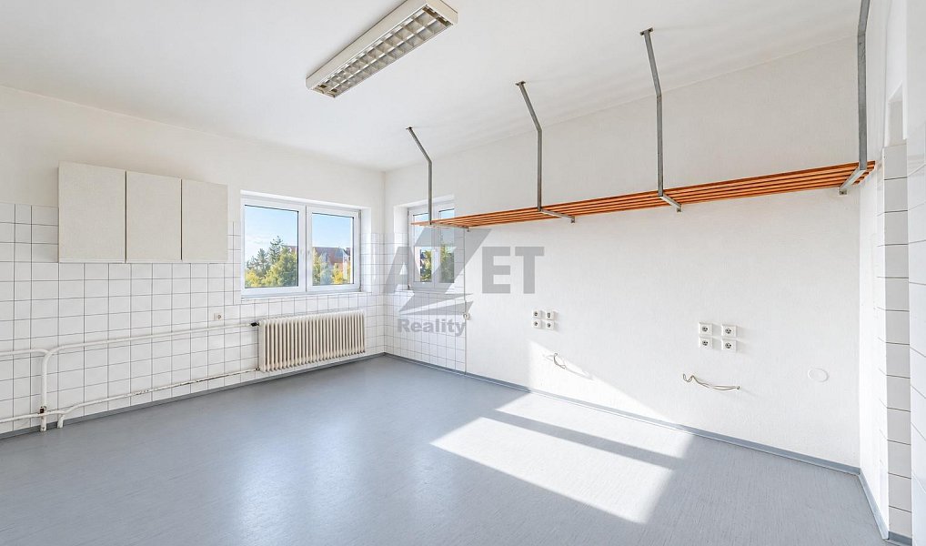 Prodej domu 420 m² s pozemkem 1 339 m², Velká Polom – náhled fotky 14