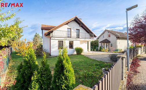 Prodej domu 146 m² s pozemkem 747 m², V Končinách, Dolní Bousov, okres Mladá Boleslav