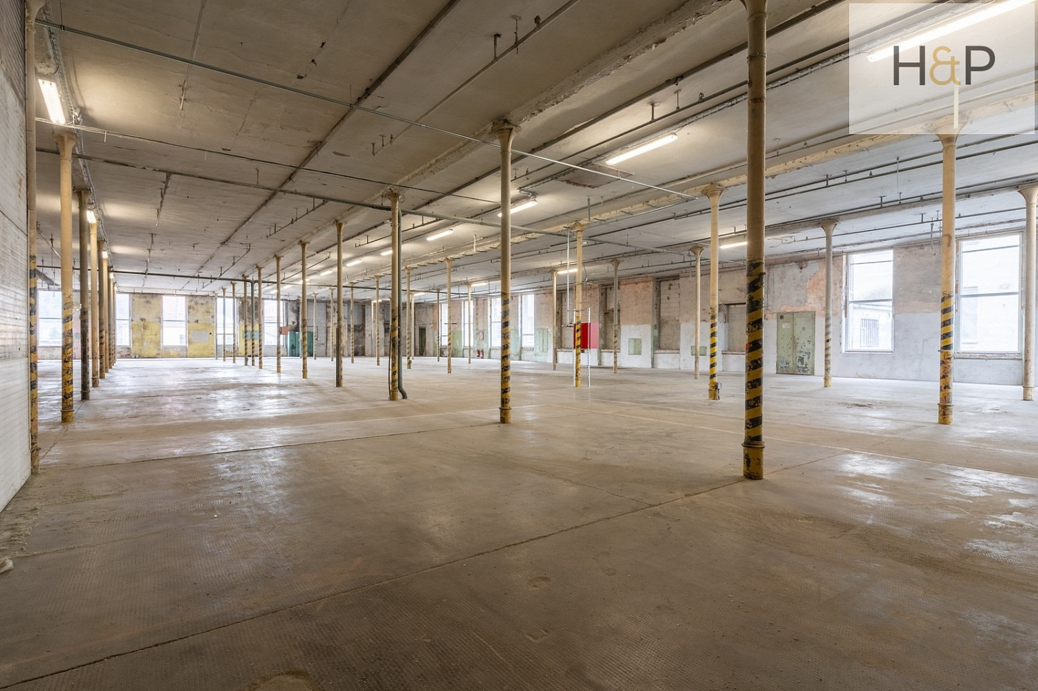 Skladovací objekt, 1350 m², Sudkov (1. patro) – pohled 2