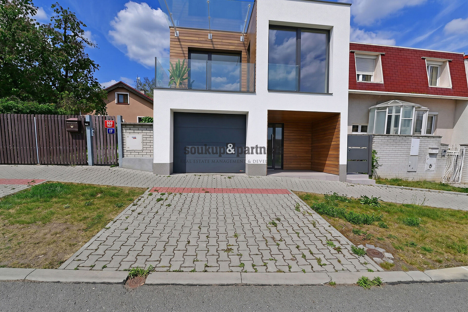 Prodej stavebního pozemku 317 m² – fotografie 4