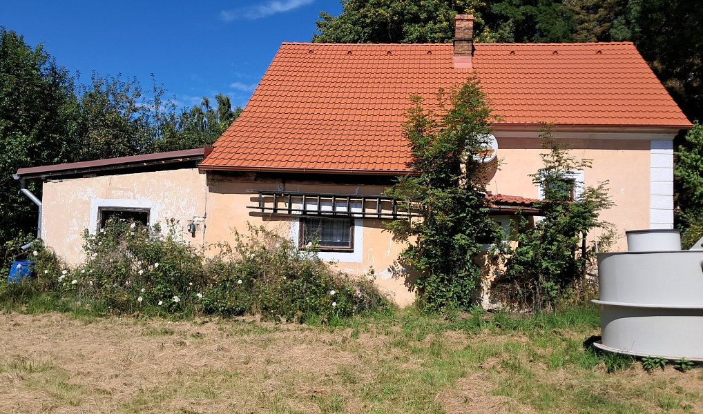 Prodej domu 140 m² s pozemkem 1 158 m², Benešov nad Černou – náhled fotky 8