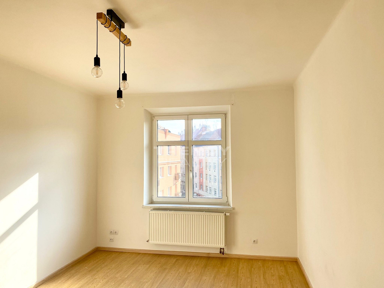 Pronájem bytu 2+kk 59 m² - Widok 2
