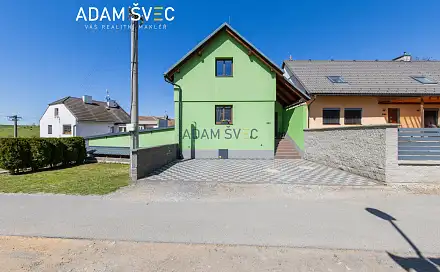 Prodej domu 158 m² s pozemkem 310 m², Komárov, Velký Týnec, okres Olomouc