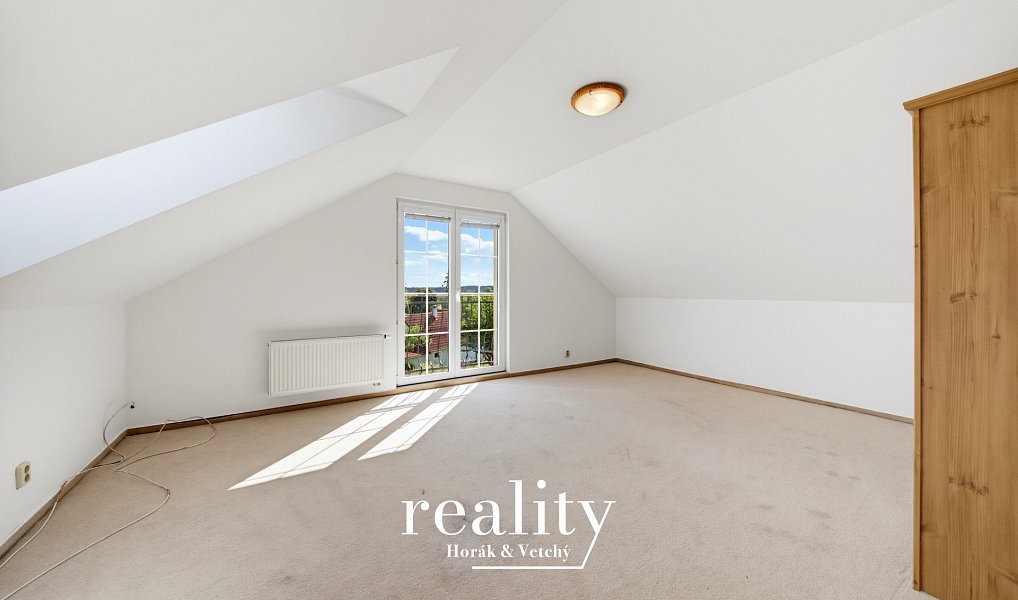 Prodej domu 178 m² s pozemkem 813 m², Křelovice – náhled fotky 20