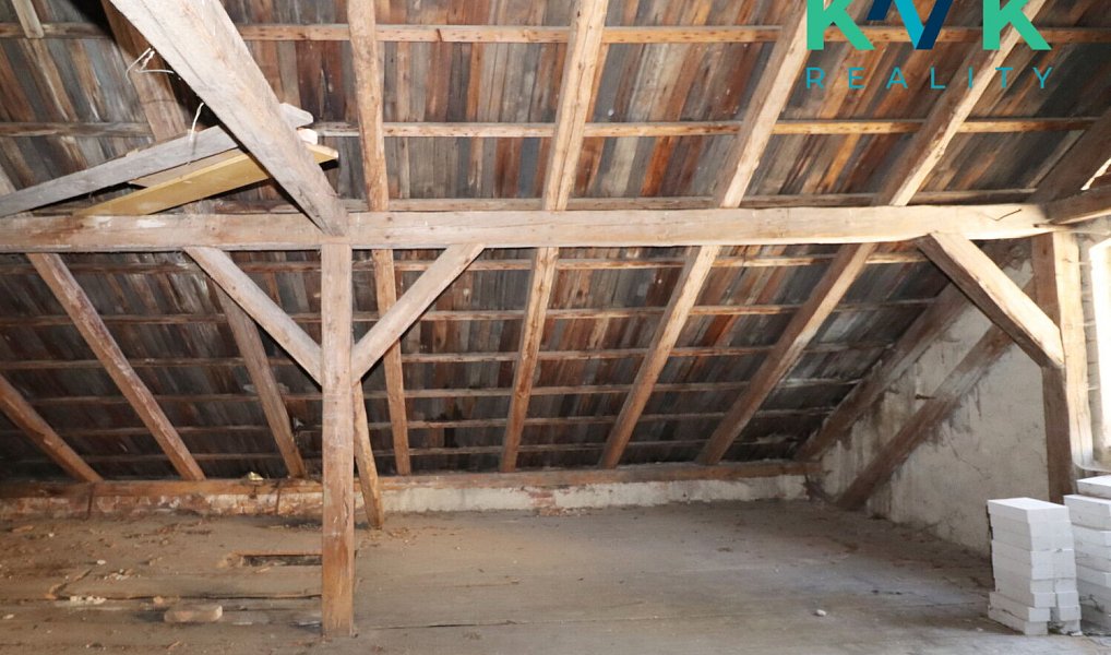 Prodej domu 250 m² s pozemkem 632 m², Stanovice – náhled fotky 14