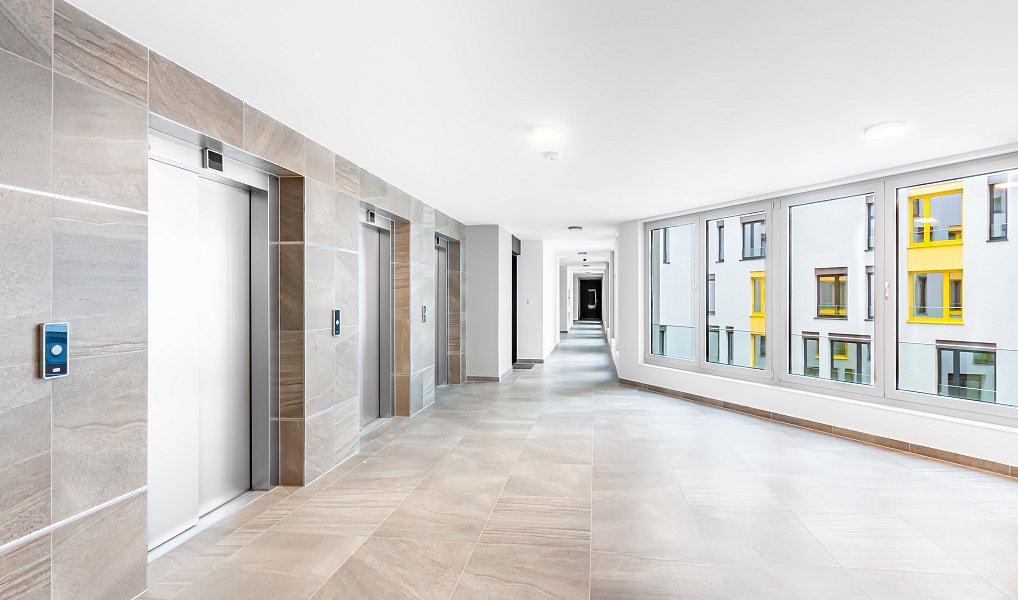 Pronájem bytu 1+kk 35 m², Praha – náhled fotky 8