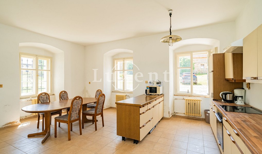 Prodej domu 3 000 m² s pozemkem 12 372 m², Žatec – náhled fotky 10