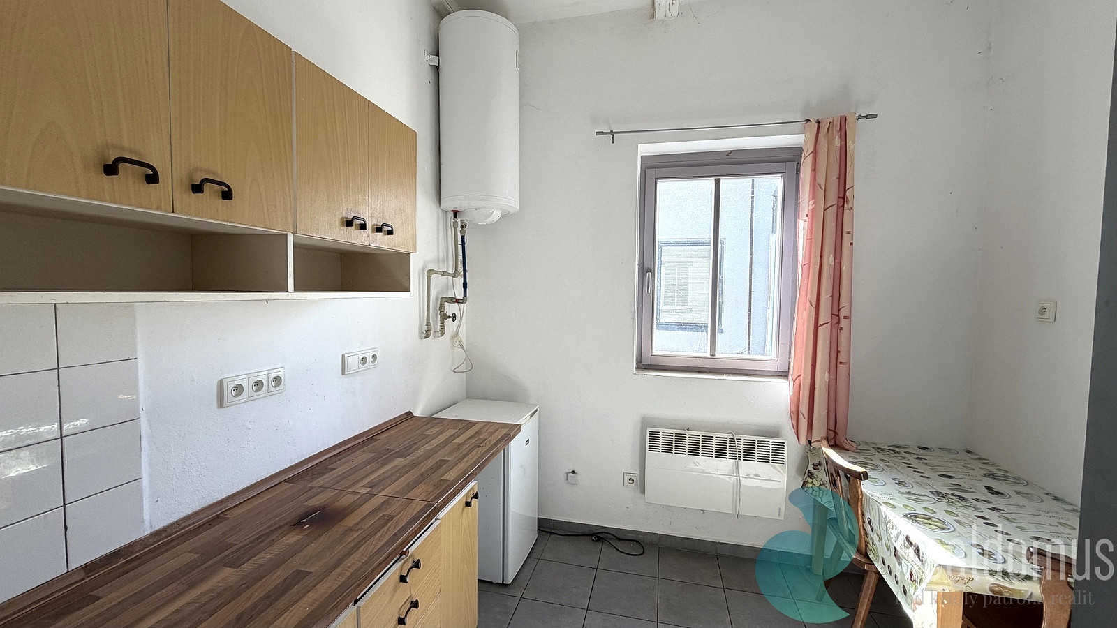 Pronájem komerčního objektu (jiného typu) 100 m² — photo 3