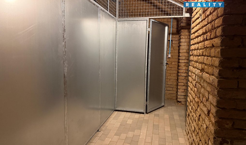 Pronájem skladovacích prostor 6 m², Praha – náhled fotky 3