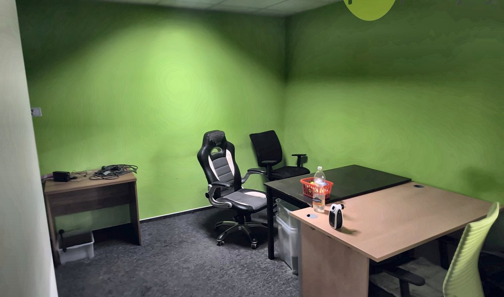 Pronájem obchodních prostor 460 m², Zlín – náhled fotky 4