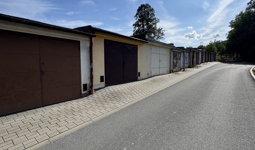 Garáž Řeznovice-Ivančice 22m2, Ivančice – náhled fotky 4