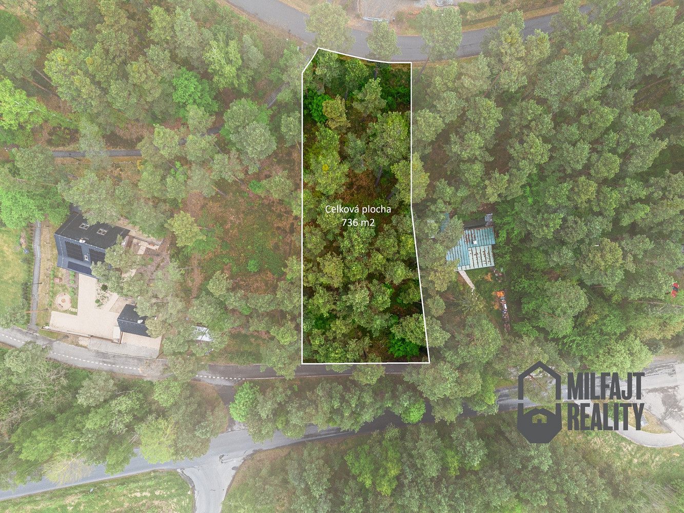 Prodej stavebního pozemku 1 647 m² – pohled 6