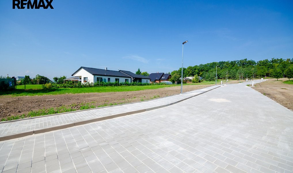 Prodej stavebního pozemku 1 408 m², Kolín – náhled fotky 7
