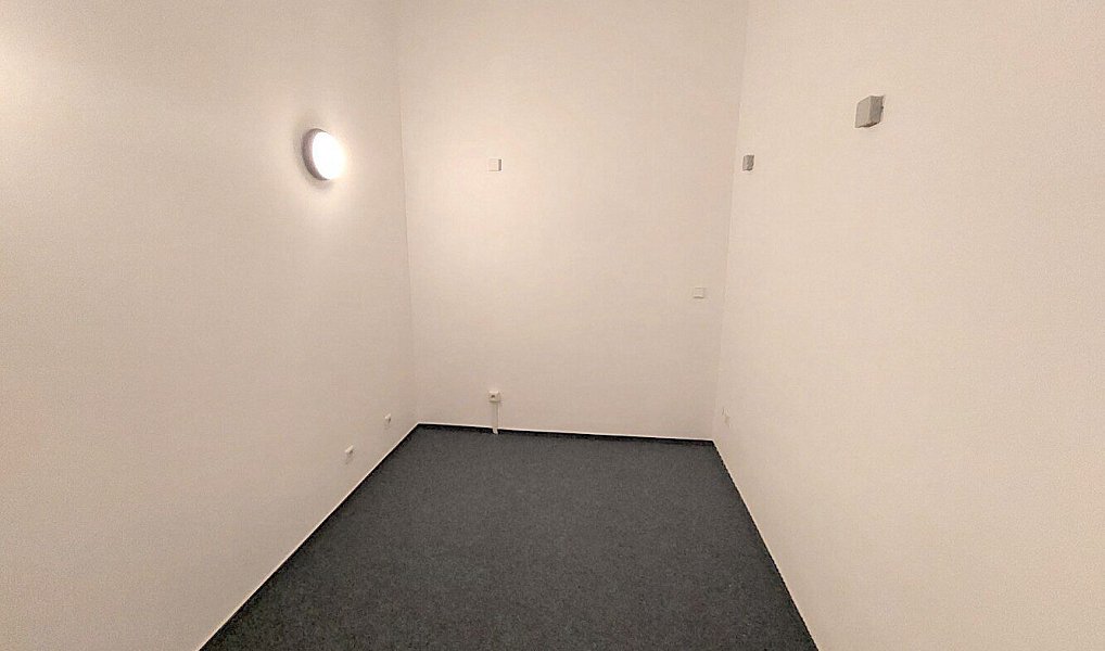 Pronájem kanceláře 85 m², Jičín – náhled fotky 10