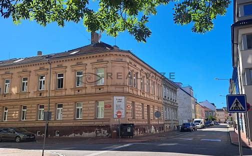 Pronájem bytu 1+kk 36 m², Lipenská, České Budějovice - České Budějovice 3