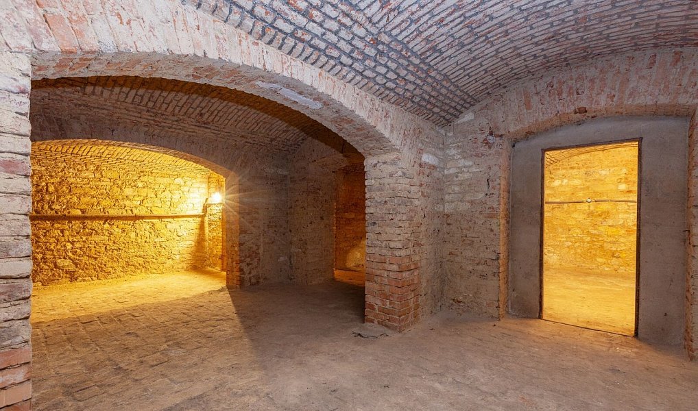 Prodej obchodních prostor 185 m², Praha – náhled fotky 11