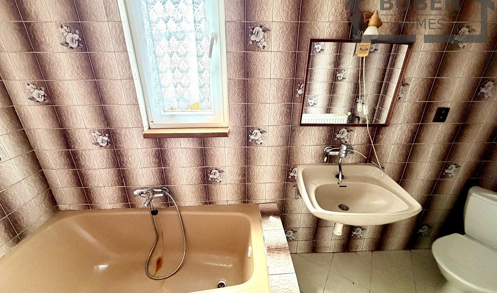 Prodej domu 200 m² s pozemkem 238 m², Tachov – náhled fotky 12
