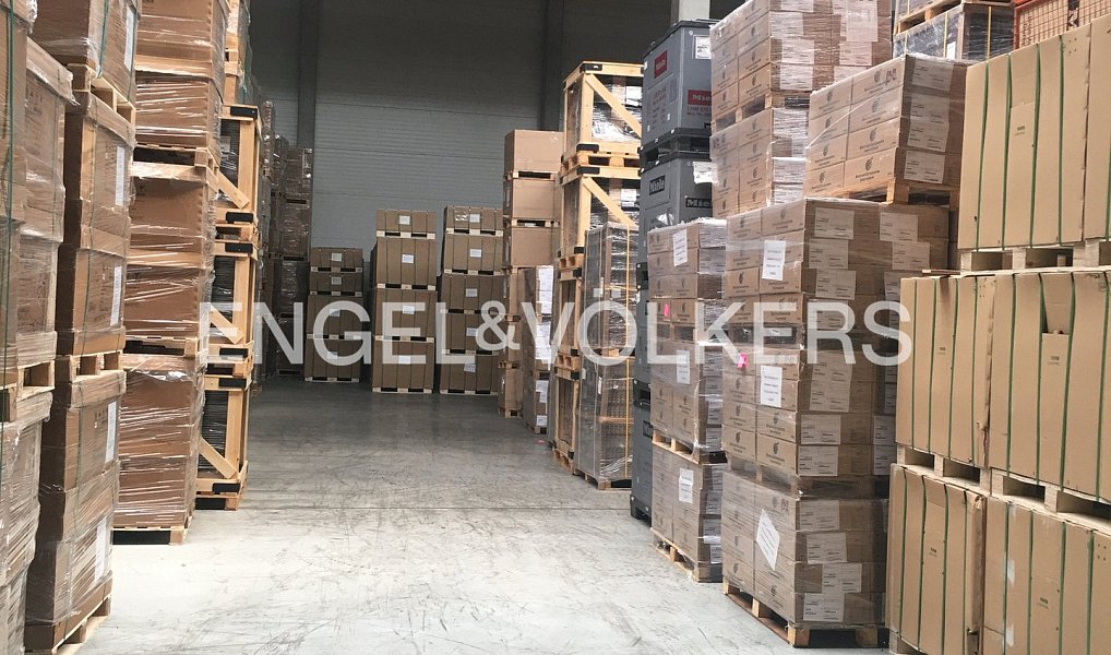 Pronájem skladovacích prostor 50 m², Benešov – náhled fotky 4