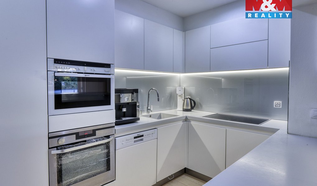 Prodej bytu 4+kk 106 m², Plzeň – náhled fotky 9
