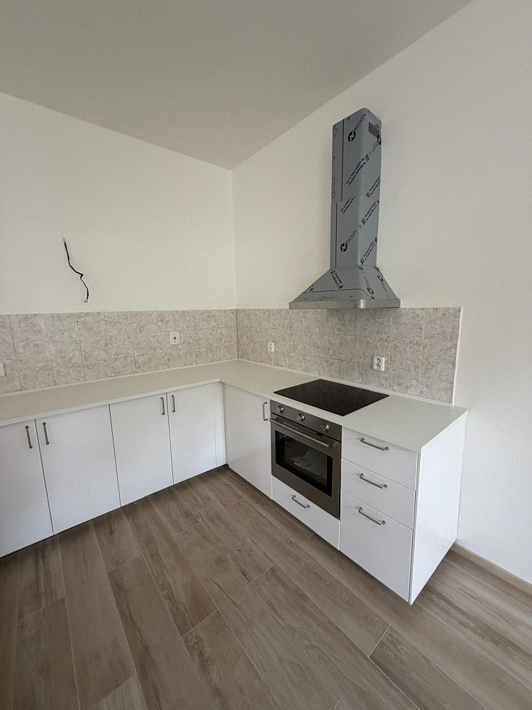 Pronájem bytu 3+kk 82 m² — photo 4