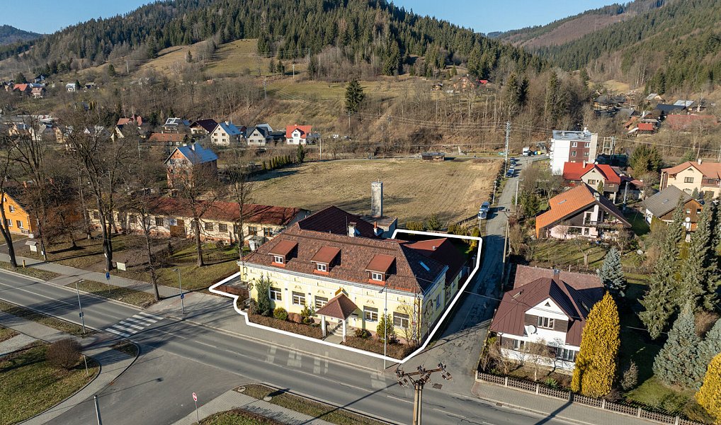Prodej komerčního objektu (jiného typu) 818 m², Karolinka – náhled fotky 18