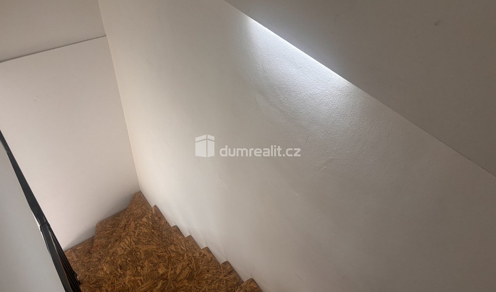 Pronájem bytu 5+kk 14 m², Praha – náhled fotky 8