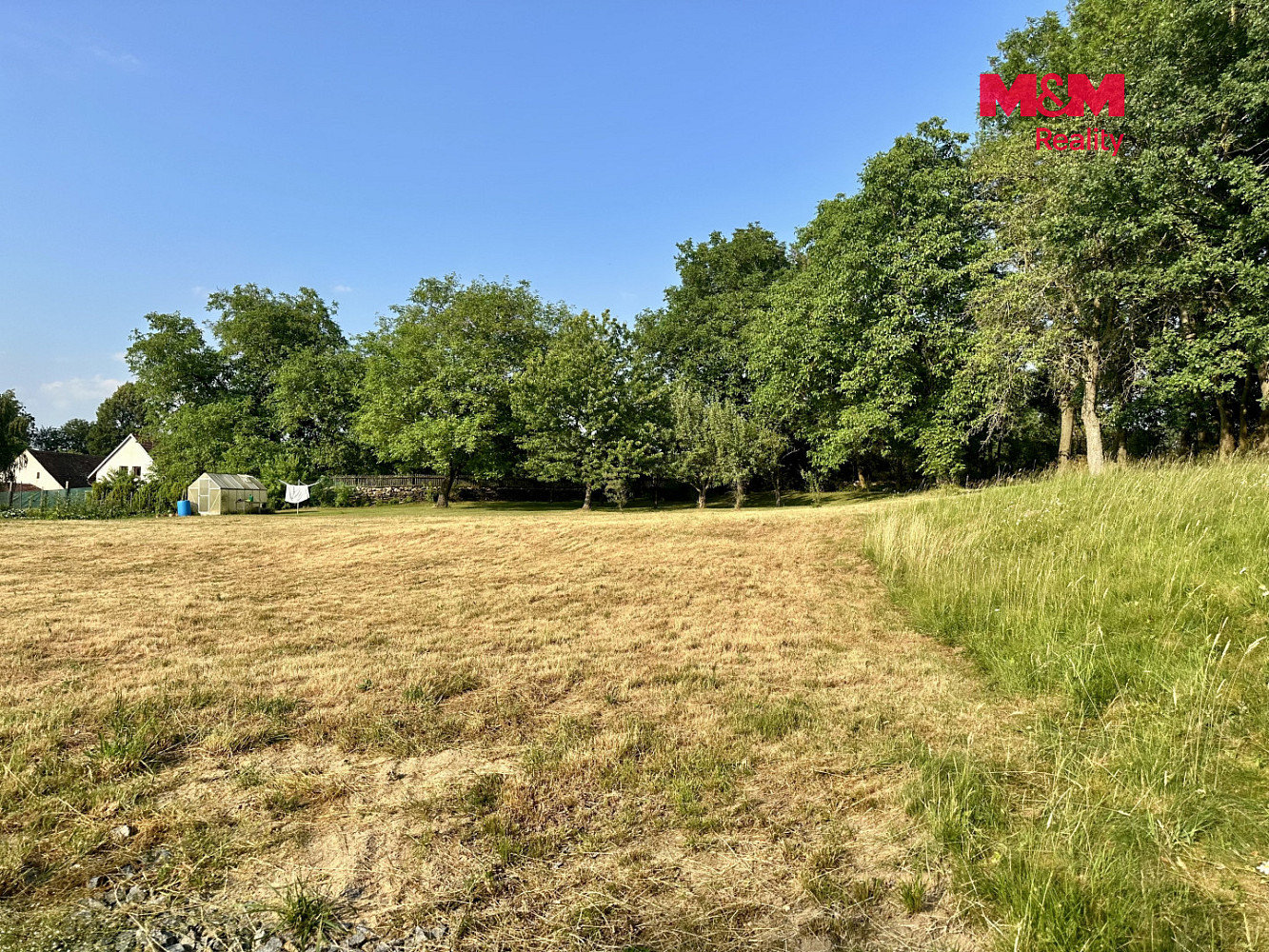 Prodej stavebního pozemku 2 996 m² – fotografie 3