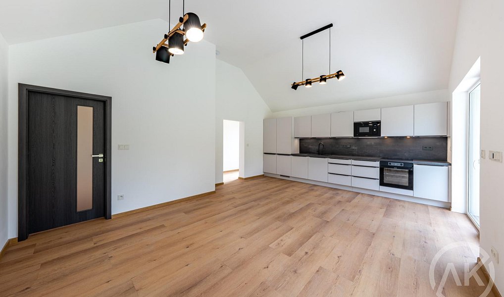 Pronájem chaty/chalupy 48 m² s pozemkem 425 m², Horní Lhota – náhled fotky 5