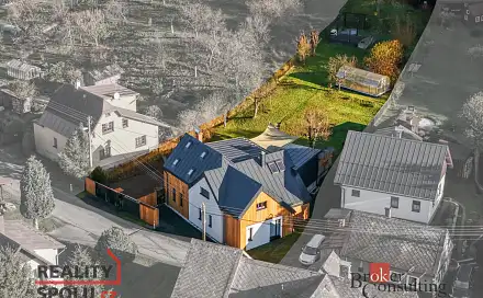Prodej domu 197 m² s pozemkem 1 073 m², Zlatá Olešnice, okres Jablonec nad Nisou