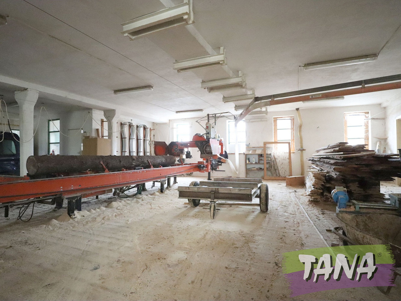 Prodej výrobních prostor 1 532 m² – fotografie 3