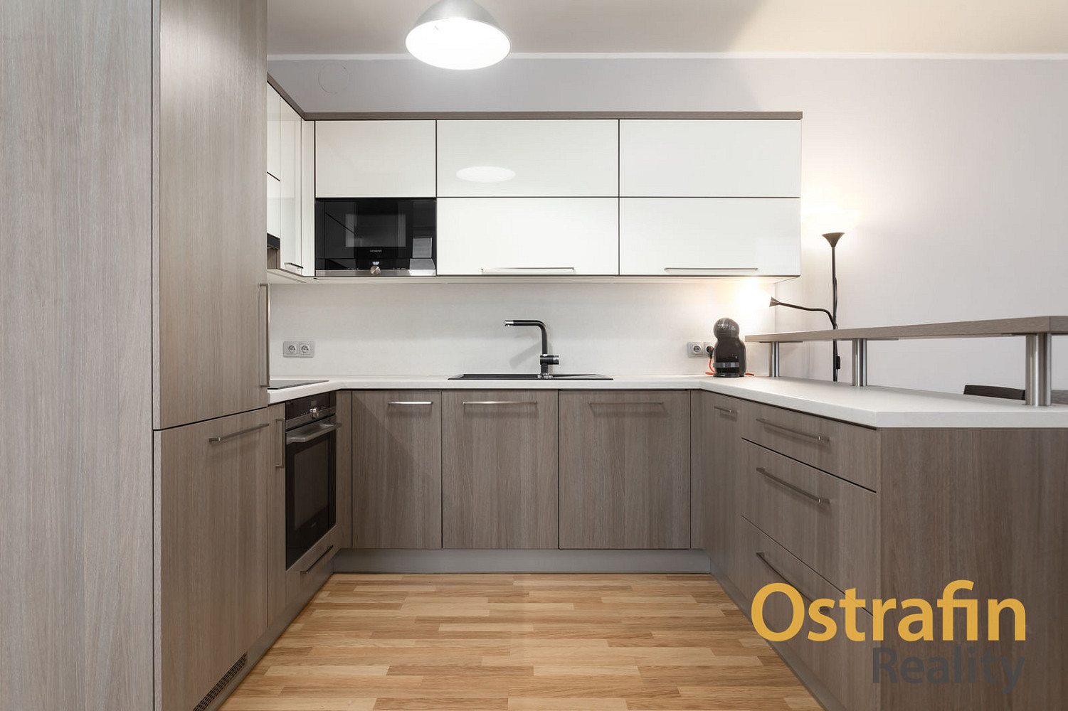Pronájem bytu 4+kk 92 m² — photo 5