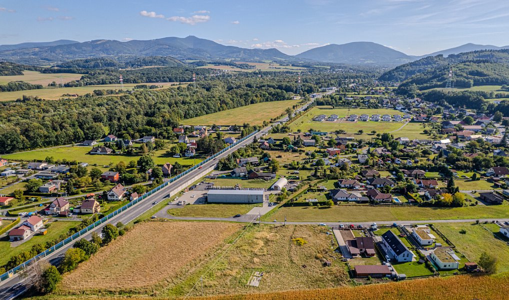 Prodej stavebního pozemku 1 065 m², Baška – fotka 1 z 8