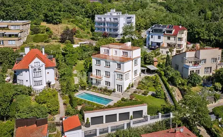 Prodej komerčního prostoru 397 m², Ke Klimentce · Smíchov