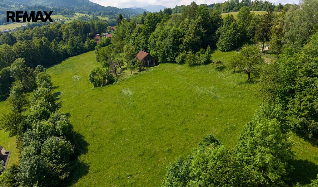Prodej stavebního pozemku 23 273 m², Janovice – náhled fotky 18