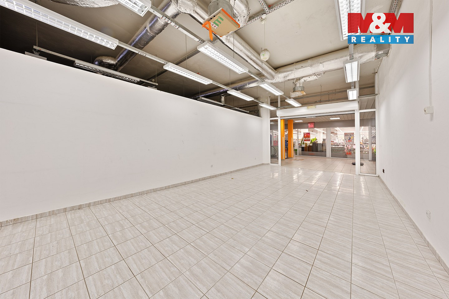 Pronájem obchodních prostor 41 m² — photo 3