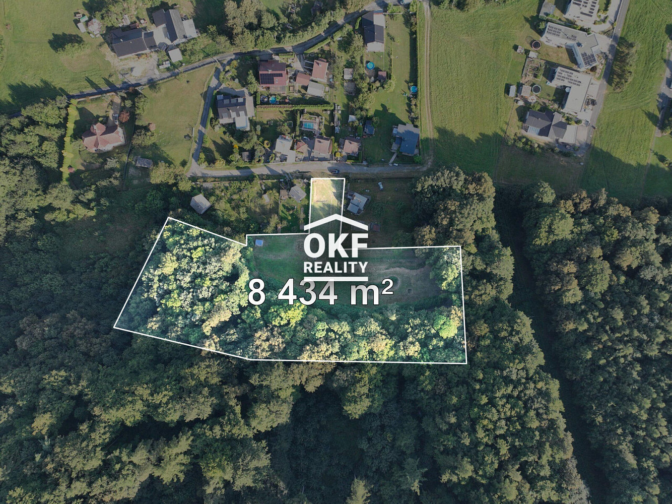 Prodej stavebního pozemku 8 434 m² – fotografie 2