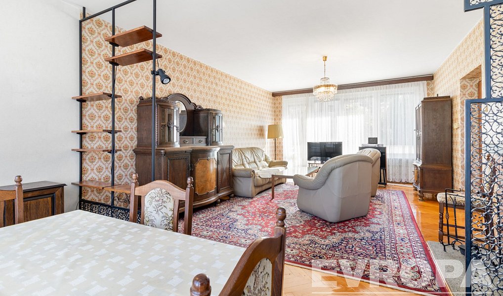Pronájem domu 220 m² s pozemkem 409 m², Praha – náhled fotky 17