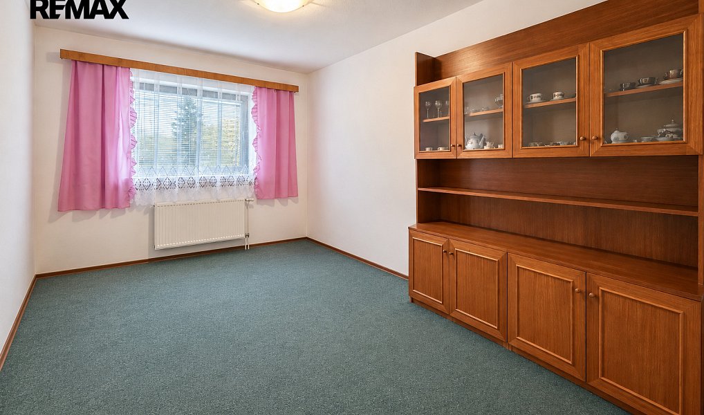 Prodej domu 250 m² s pozemkem 833 m², Kochánky – náhled fotky 24