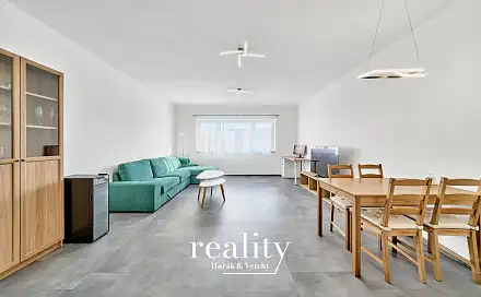 Pronájem bytu 3+kk 80 m²