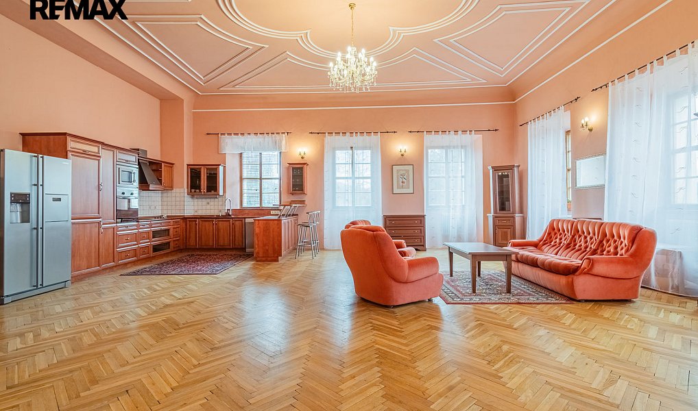 Prodej komerčního objektu (jiného typu) 700 m², Ježovy – náhled fotky 14