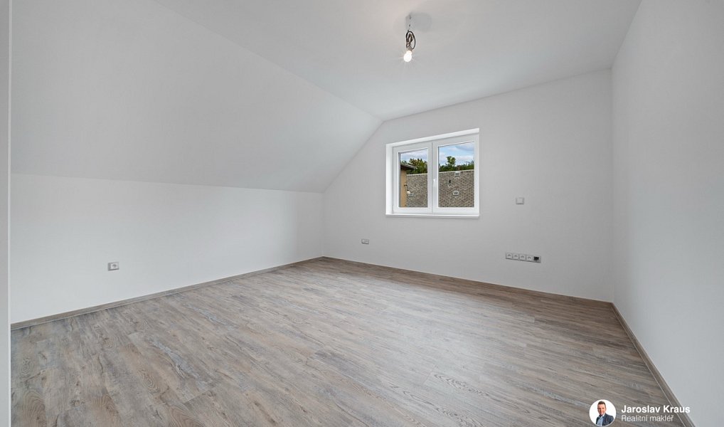 Prodej domu 134 m² s pozemkem 148 m², Nová Paka – náhled fotky 35