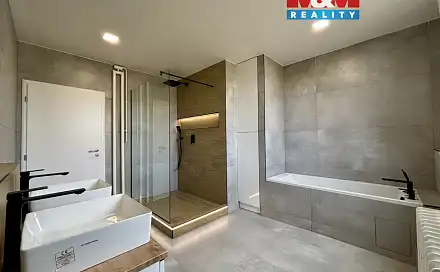 Prodej bytu 3+kk 74 m²