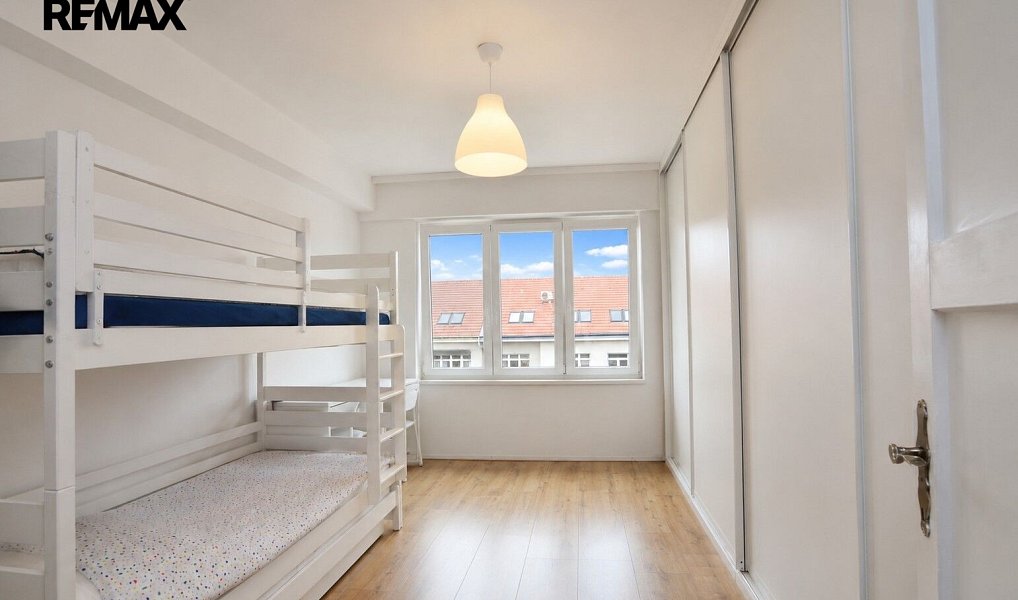 Prodej bytu 2+1 70 m², Praha – náhled fotky 8