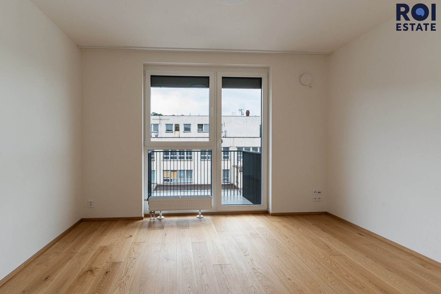 Pronájem bytu 1+kk 23 m² – fotografie 3