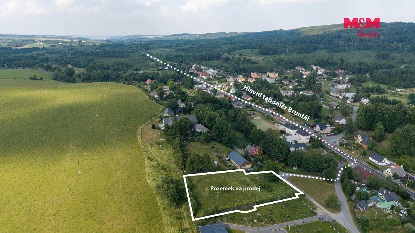 Prodej stavebního pozemku 3 937 m² — photo 3