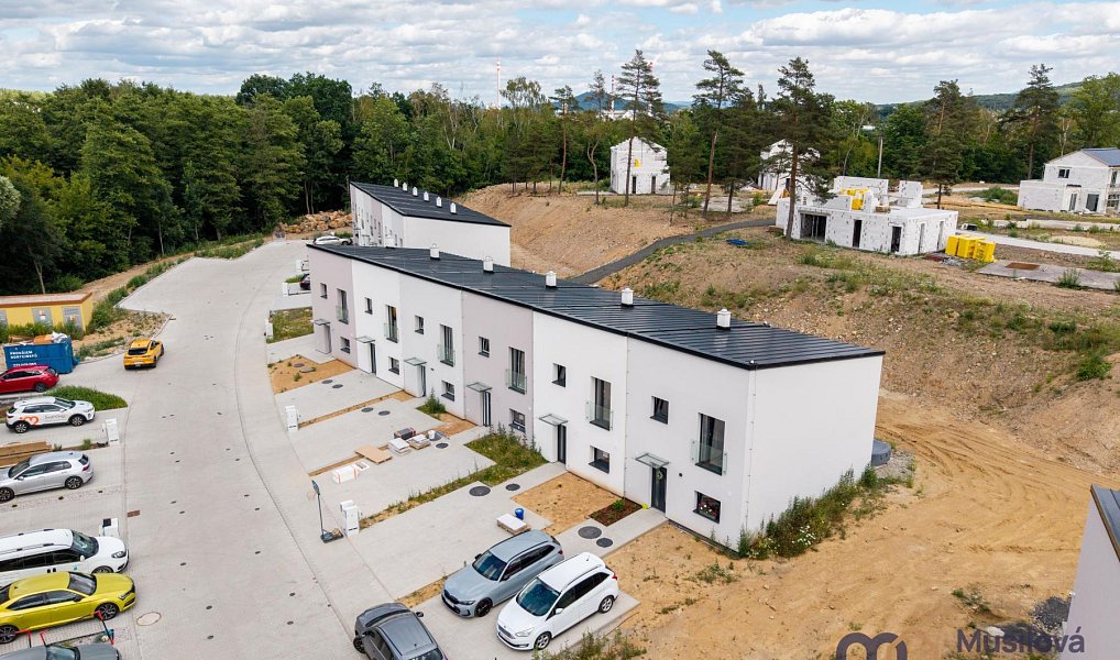 Prodej domu 92 m² s pozemkem 186 m², Újezdeček – náhled fotky 37