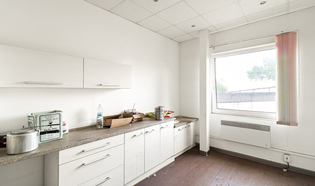 Pronájem kanceláře 357 m², Mníšek pod Brdy – náhled fotky 3